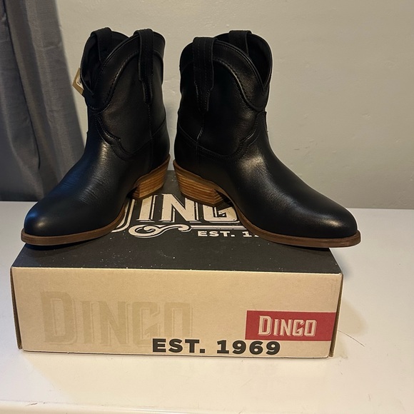 New in Box Dingo Seguaro Western Style Boot - Size 9 - Picture 4 of 8